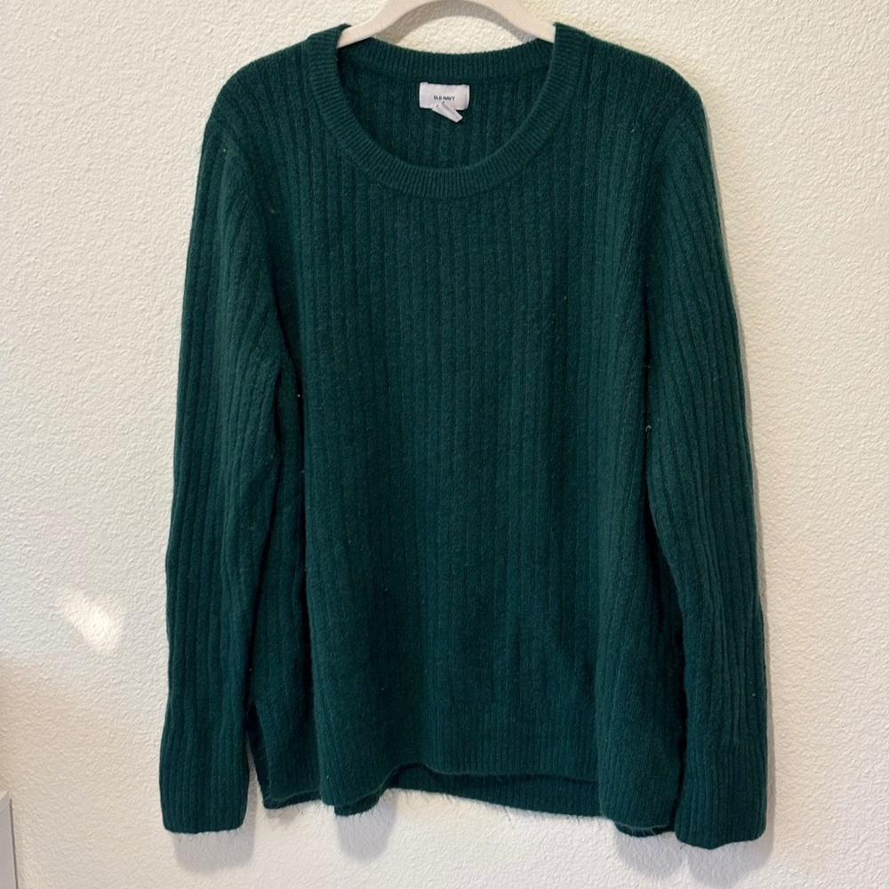 Old Navy sweater